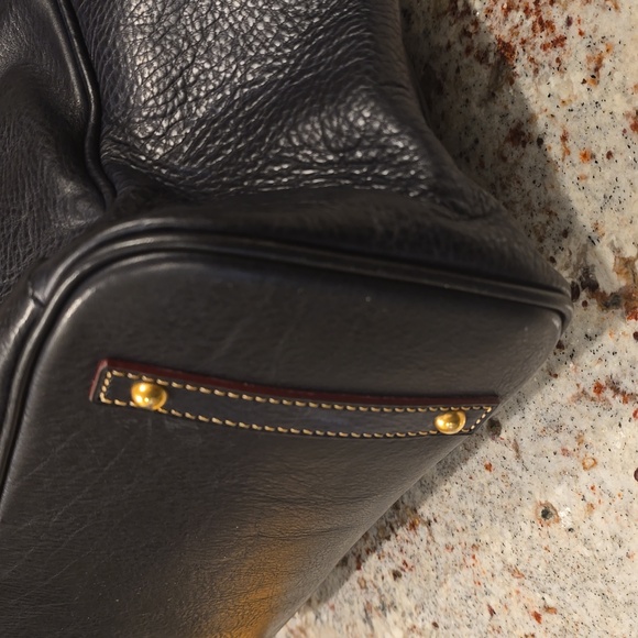 LIKE NEW Dooney and Bourke Kristen large Navy Tote - Picture 8 of 15